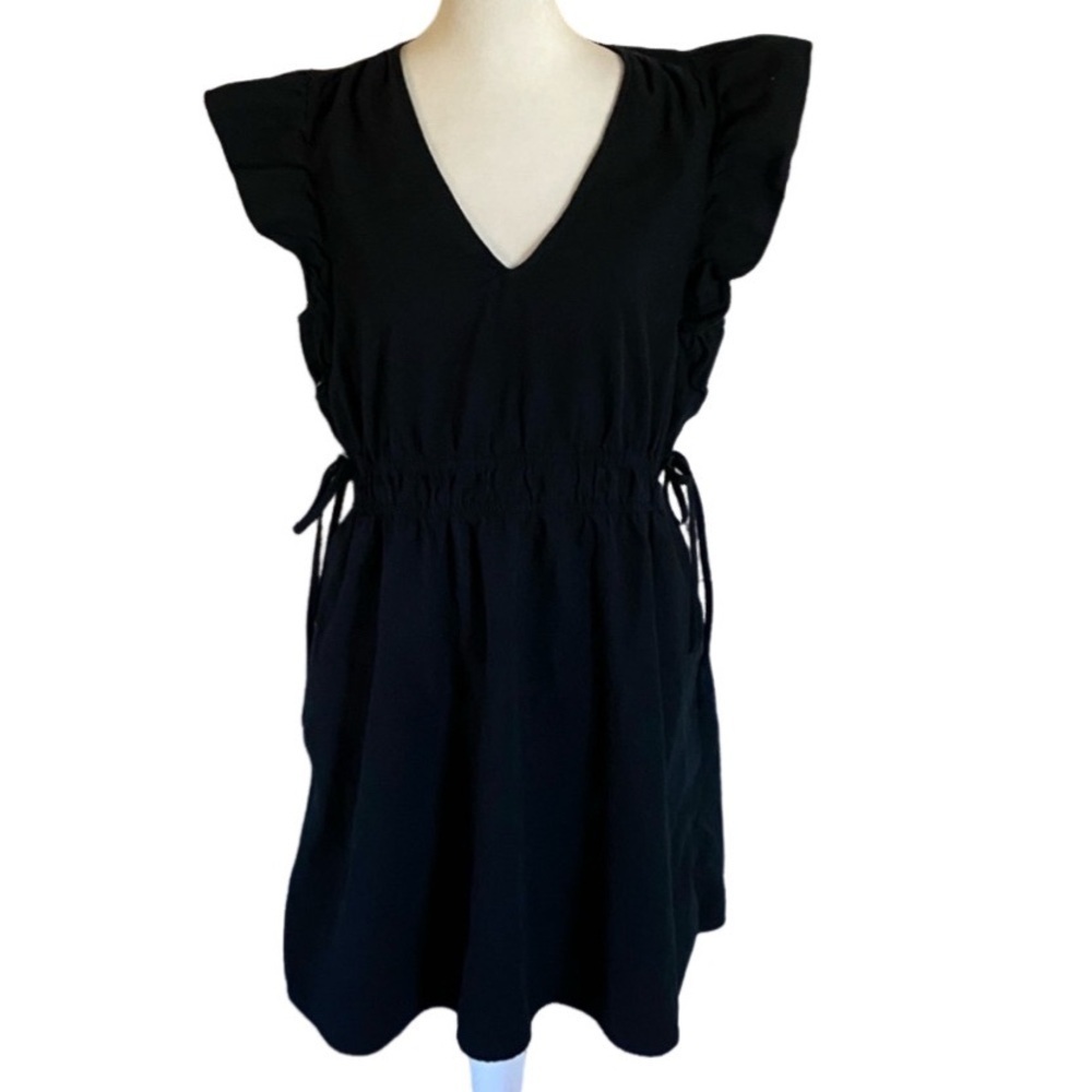 Universal Thread Ruffle Sleeve Black V-Neck Dress. Adj Elastic Waist. Size M.